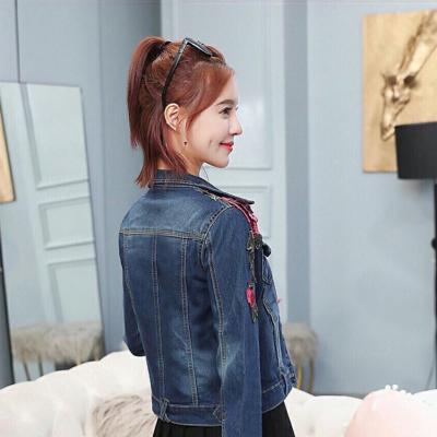 ÁO KHOÁC JEAN FORM NGẮN TAY ĐÍNH HOA HỒNG - NK356